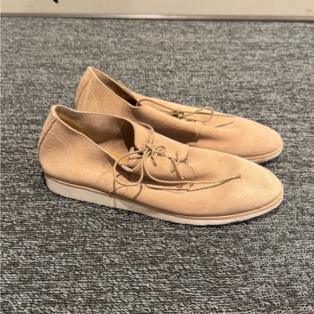 Nisolo Women’s Sedona Travel Derby Suede Sneaker